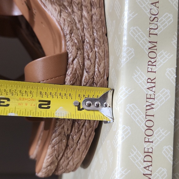 Italian shoe makers platform brown sandal size 7. NEW WITH BOX - Picture 6 of 9